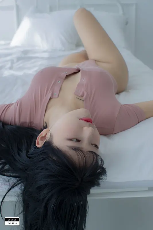 [LeeheeExpress]071 LEHF-017B U.Hwa - Leehee Express